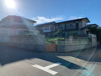 【前面道路含む現地写真】