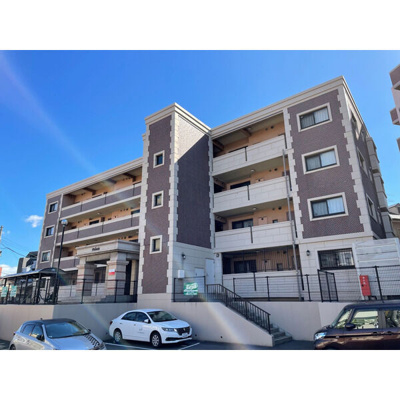 【外観】 | 高峰ポロニア | 「０円で入居も可能♪」お得にお探しするなら不動産すまラボにお任せ下さい♪
〇現地待合わせOK　〇LINE対応可　〇他社物件持込ＯＫ
〇遠隔契約OK　〇お値引き喜んで♪皆様のお問合せをお待ちしています♪