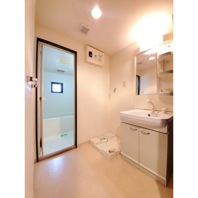 【洗面所】 | 高峰ポロニア | 広い洗面スペース