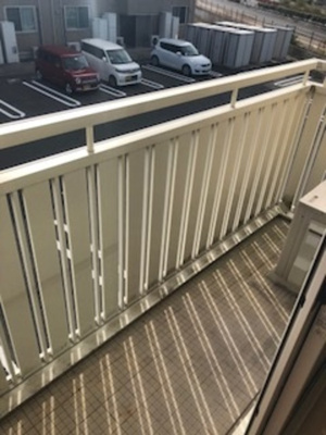 【バルコニー】 | アヴァンツァーレ A棟