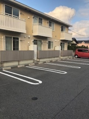 【駐車場】 | アヴァンツァーレ A棟