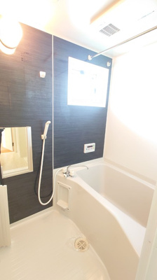 【浴室】 | アヴァンツァーレ A棟