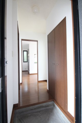 【玄関】 | ラフォーレ・ファインC