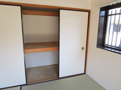 【収納】 | フロントアイランドハイツ | 参考写真（同物件別部屋）