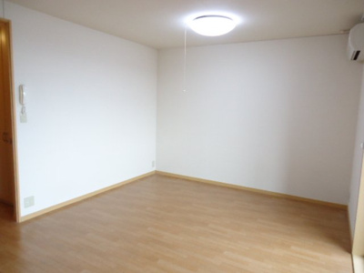 【居間・リビング】 | メゾン・ド・ネイジュⅡ | リビング