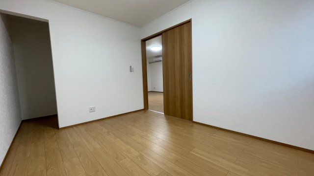 プリマ若松Bの内装