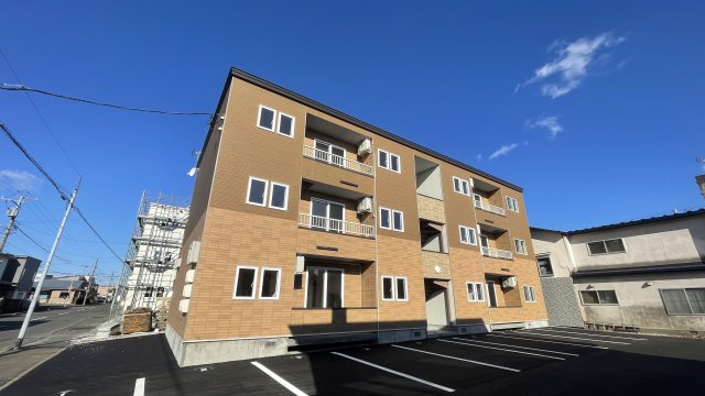 プリマ若松Bの外観