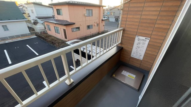 プリマ若松Bのバルコニー