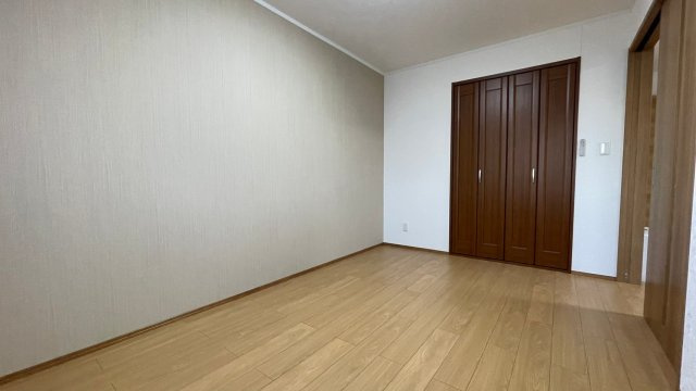 プリマ若松Bの内装