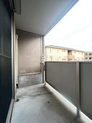 【バルコニー】 | リューグロワールA棟