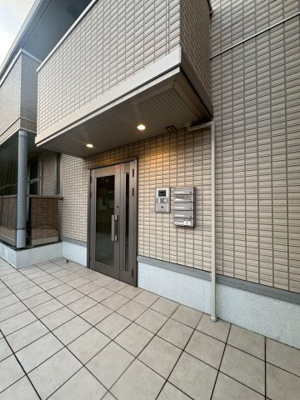 【エントランス】 | リューグロワールA棟