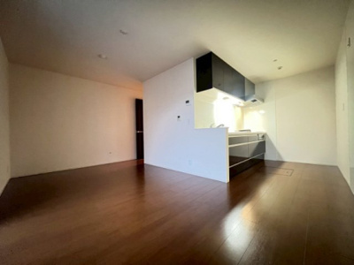 【居間・リビング】 | リューグロワールA棟