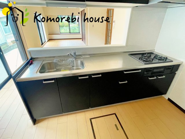 上尾市中分 2丁目　中古戸建　のキッチン|10月1日　撮影