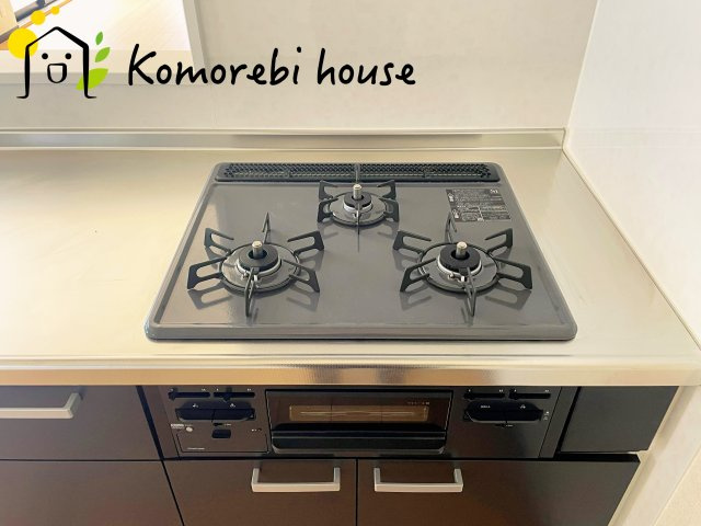 上尾市中分 2丁目　中古戸建　のキッチン|10月1日　撮影