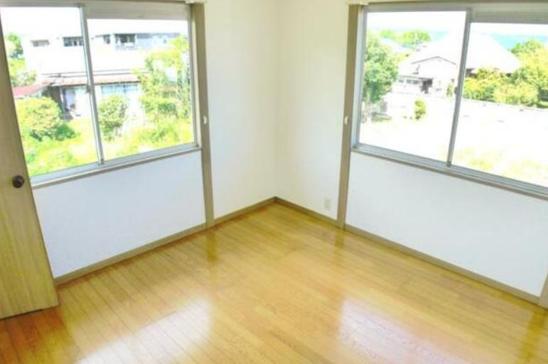 常陸太田市磯部町　中古戸建の洋室