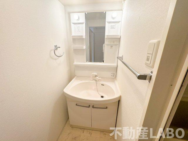 エグゼリエみなと通りの洗面所