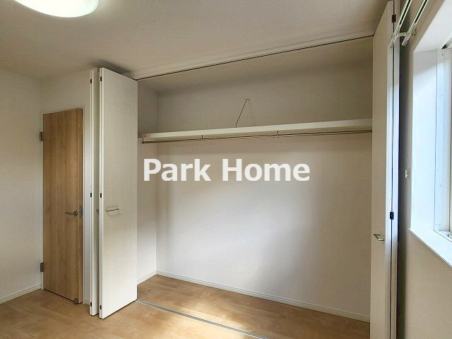高知市介良中野団地西棟　新築戸建ての収納|２F：5.4洋室クローゼット