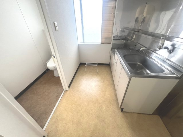 御幸ビルのキッチン