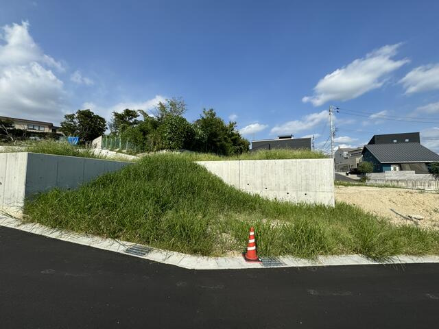 日進市藤塚6丁目　G区画の前面道路含む現地写真