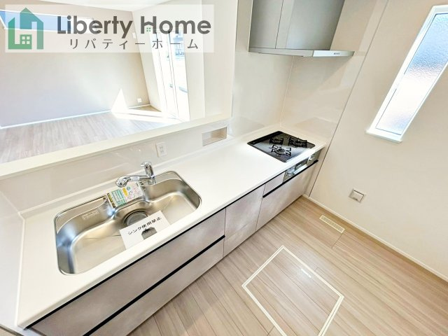 潮来市日の出23-3期　１号棟　新築戸建のキッチン