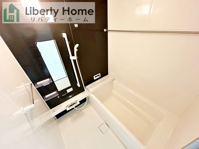 潮来市日の出23-3期　１号棟　新築戸建の浴室