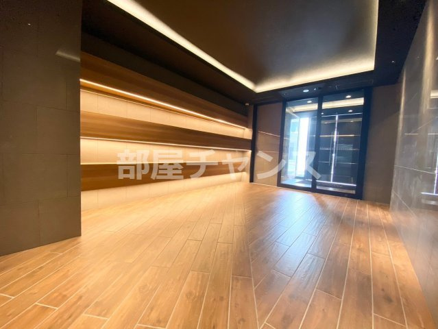 プレサンス大須観音ビザリアのロビー