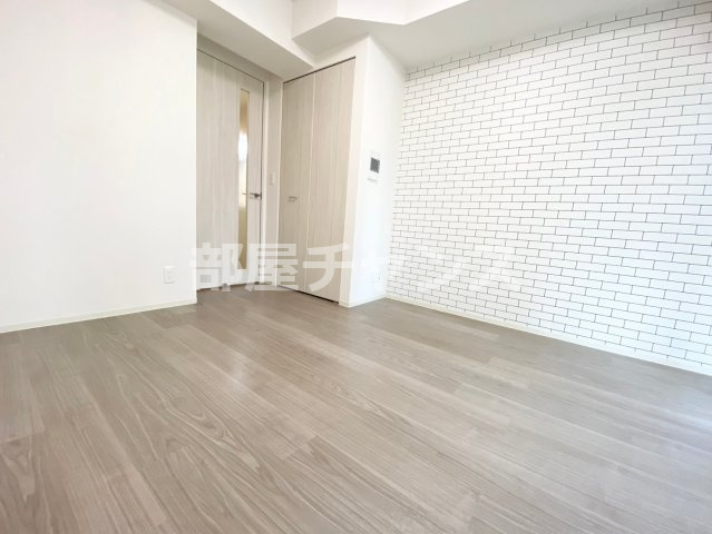 プレサンス大須観音ビザリアの寝室