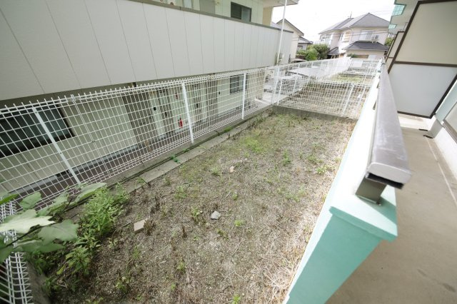 グリーンヒル巽ヶ丘Ａ棟の庭