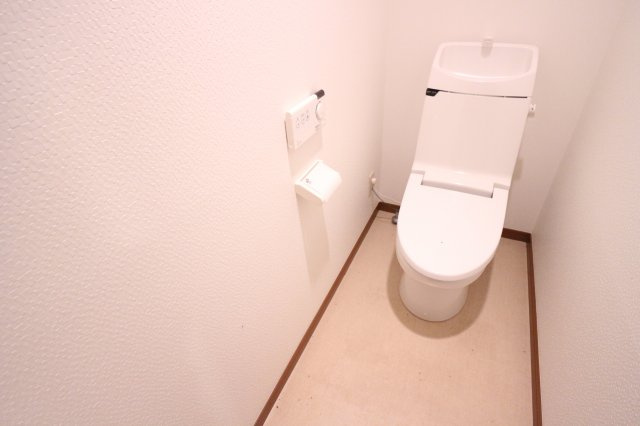 ニューナイスマンションのトイレ