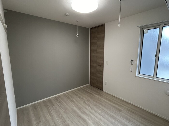 【寝室】Ｄ－ＲＯＯＭ 大和町