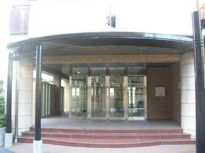 【エントランス】 | コンドミニアム石橋駅前