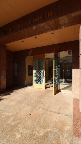 STATION　COURT　SOUTHのエントランス