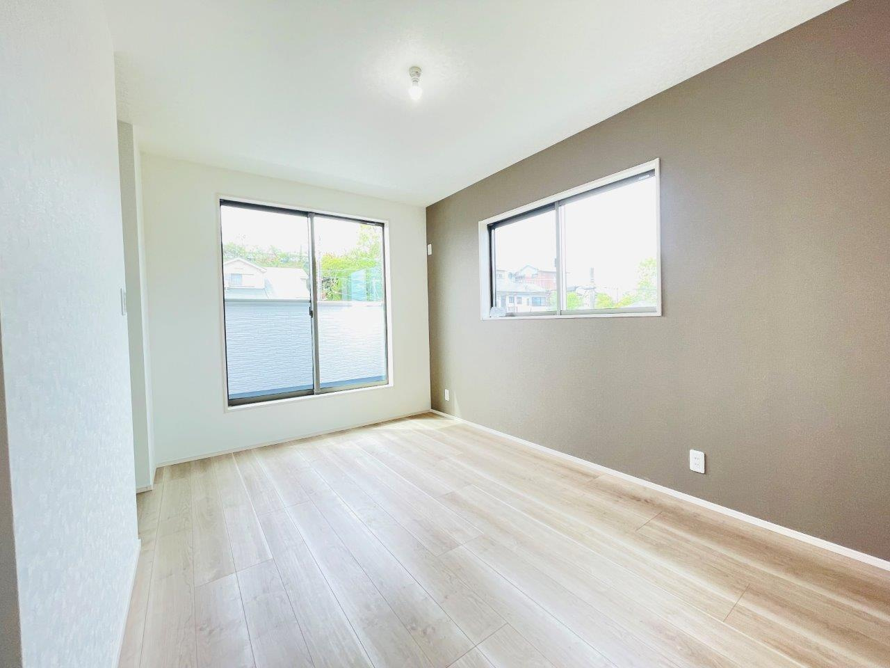 岡崎市百々町第1　新築分譲住宅　全3棟　1号棟の洋室|居室は、収納つきで子ども部屋や寝室など多彩な用途の利用ができます♪