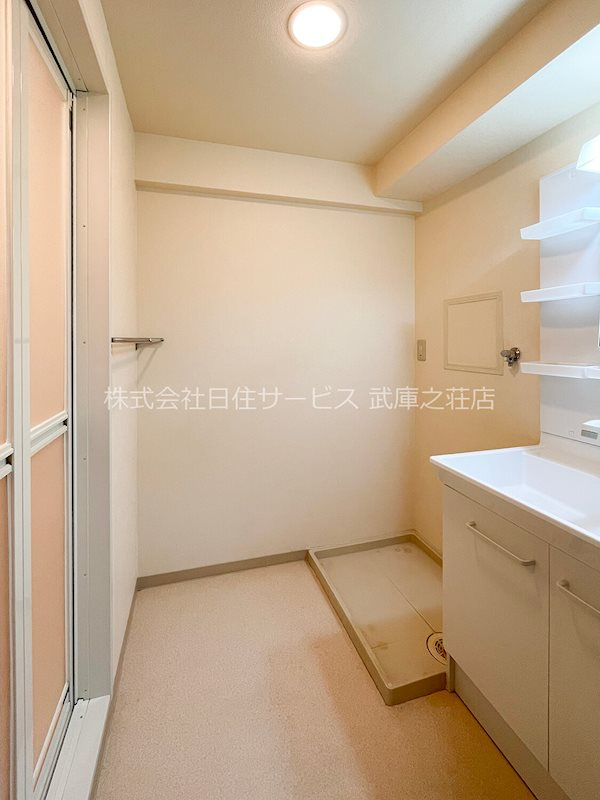 ラ・サンシャインの洗面所|使いやすい洗面所です