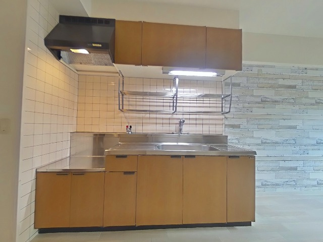 ラ・サンシャインのキッチン|お料理しやすいキッチンです