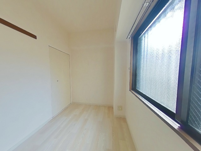 ラ・サンシャインの洋室|コンパクトで使いやすい洋室です