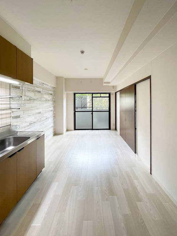 ラ・サンシャインの居間・リビング|ゆったりとしたリビングです