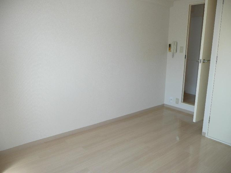 フェンテ武庫之荘の洋室|落ち着いた色調の洋室です