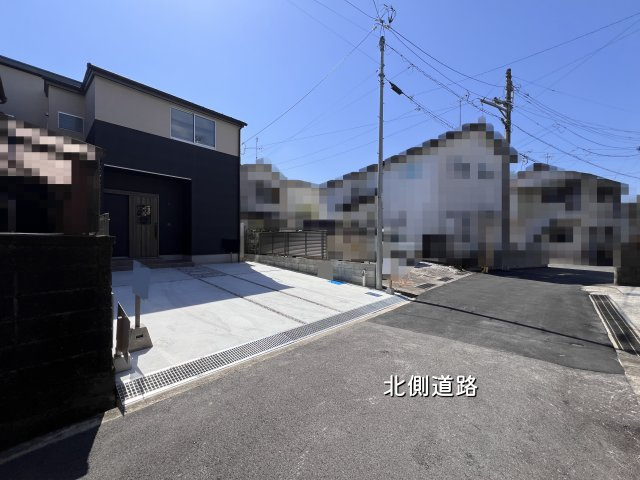 【前面道路含む現地写真】 | 高知市南久万