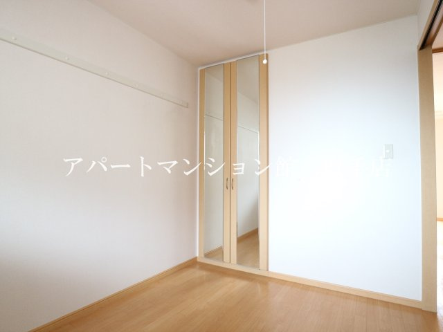 スカイハイツＮの寝室