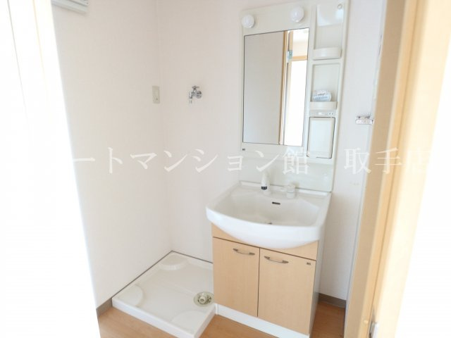 スカイハイツＮの独立洗面台