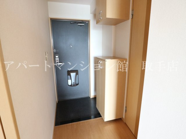 スカイハイツＮの玄関