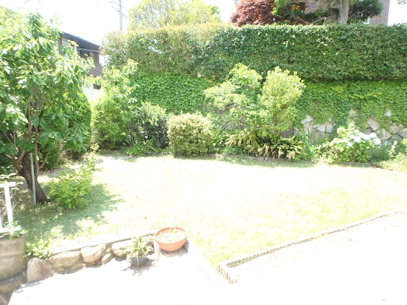 山芦屋町土地（古家付き）のその他|お庭