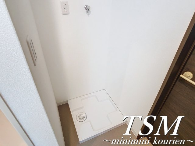 ジーメゾン寝屋川秦町アリビオの設備|洗濯機置場