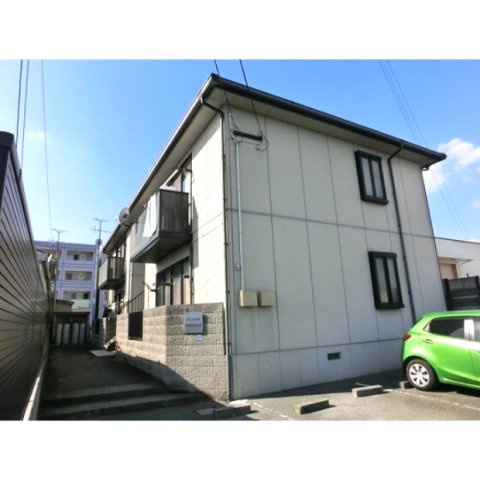 熊本市南区出仲間９丁目のアパート