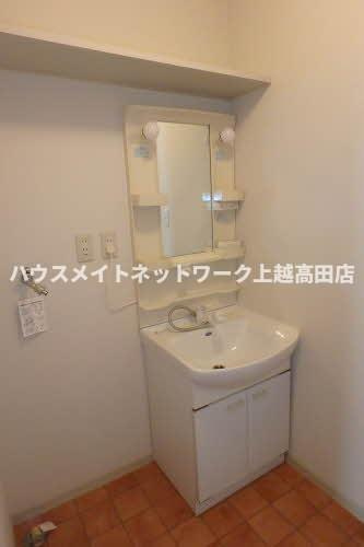 シャルマン城東Ⅱの独立洗面台|洗髪洗面化粧台

