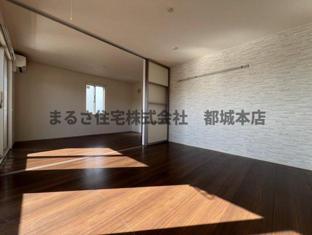 エル・グレイスの居間・リビング