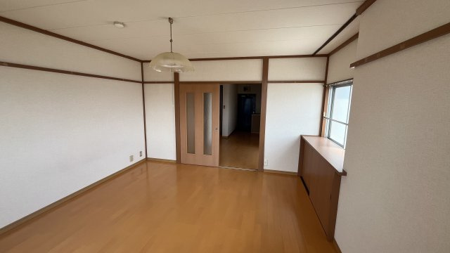 コーポ平田の居間・リビング