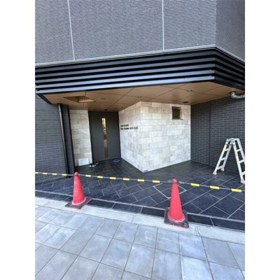 【エントランス】 | エスリードレジデンス大阪福島サウスフラッツ