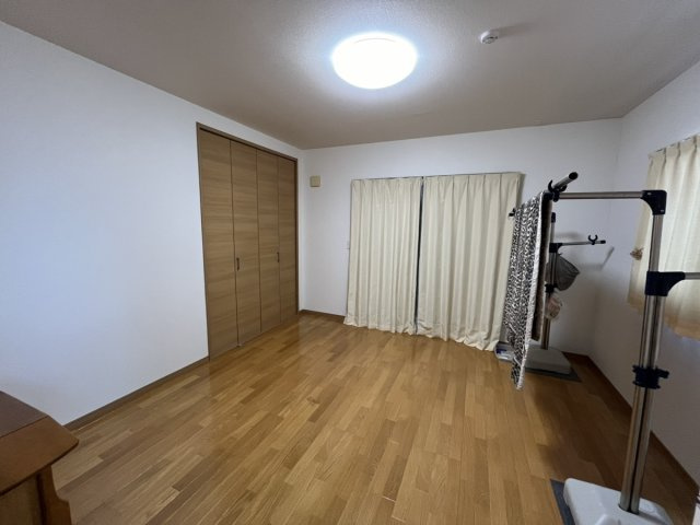 東陽町南戸建の洋室